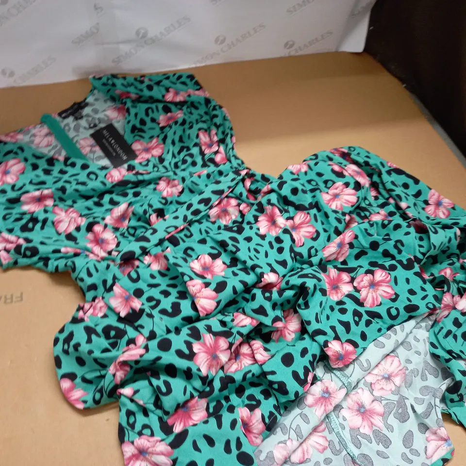 MELA LONDON GREEN FLORAL DRESS - UK 18