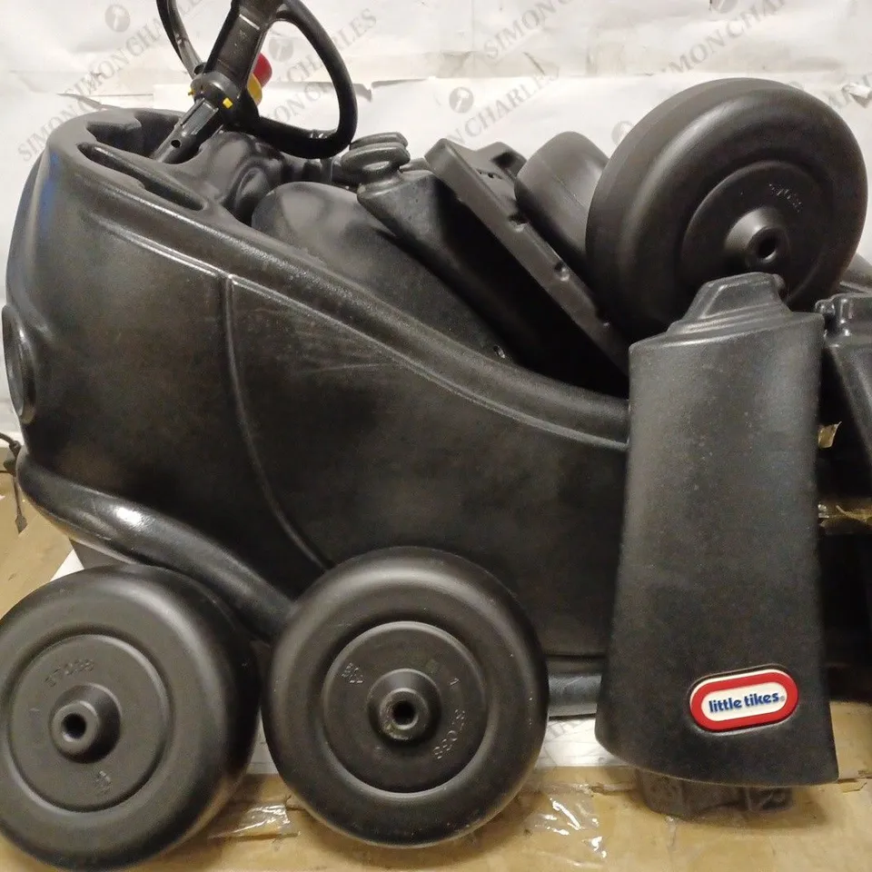 BRAND NEW LITTLE TIKES COZY COUPE TAXI