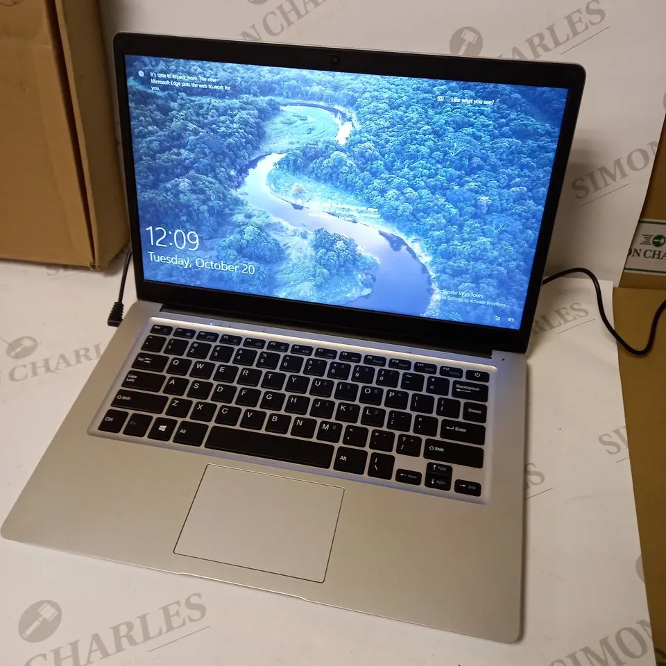 UNBRANDED LAPTOP APPROX. 15" SCREEN, SILVER 
