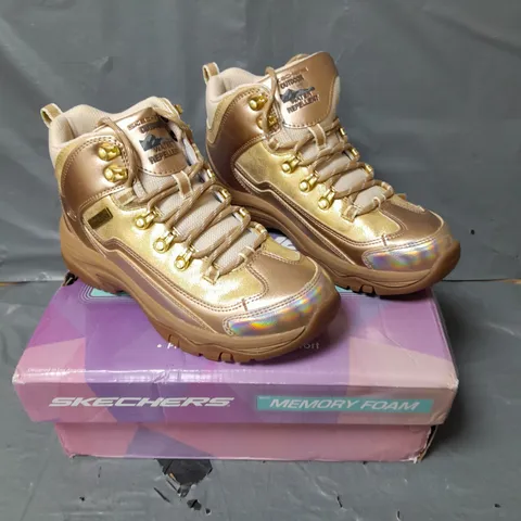 SKECHERS HIGH TOP LACE UP HIKER BOOT - GOLD - SIZE 4