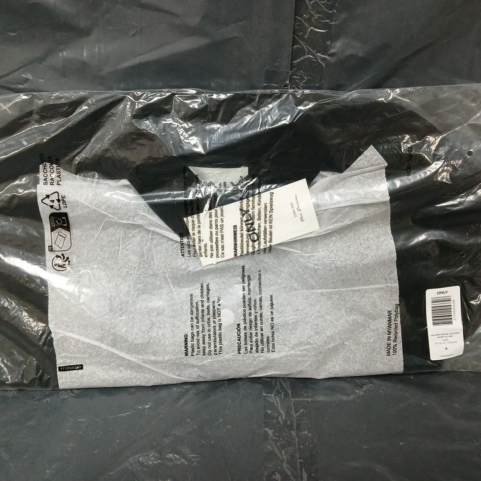 SEALED ONLY MOXIE LONG SLEEVE CORD SHIRT IN BLACK - S