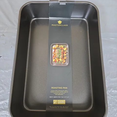 MASTERCLASS ROASTING PAN – HEAVY DUTY, 39CM X 28CM X 7CM