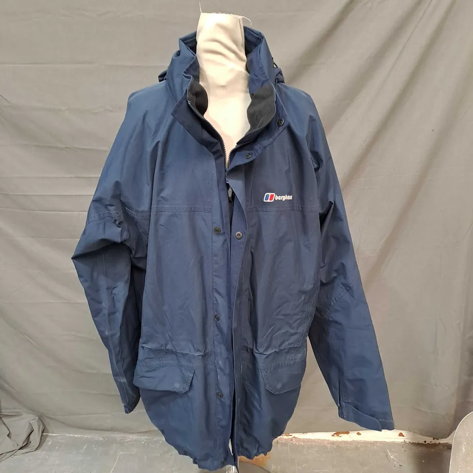 BERGHAUS GORETEX HOODED JACKET BLUE SIZE LARGE