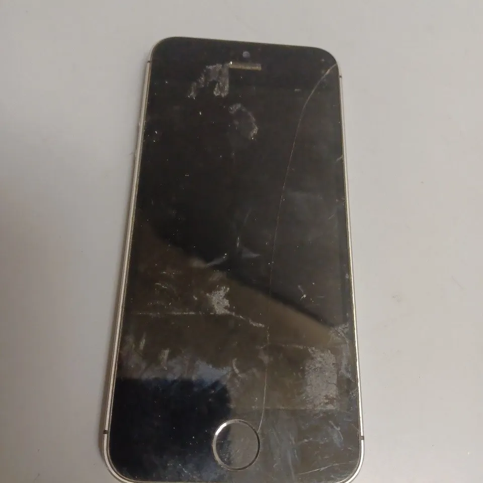 APPLE IPHONE 5 