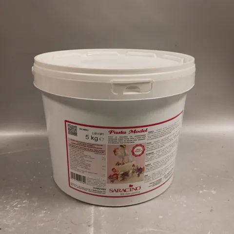 SEALED SARACINO MODELLING SUGAR PASTE - 5KG