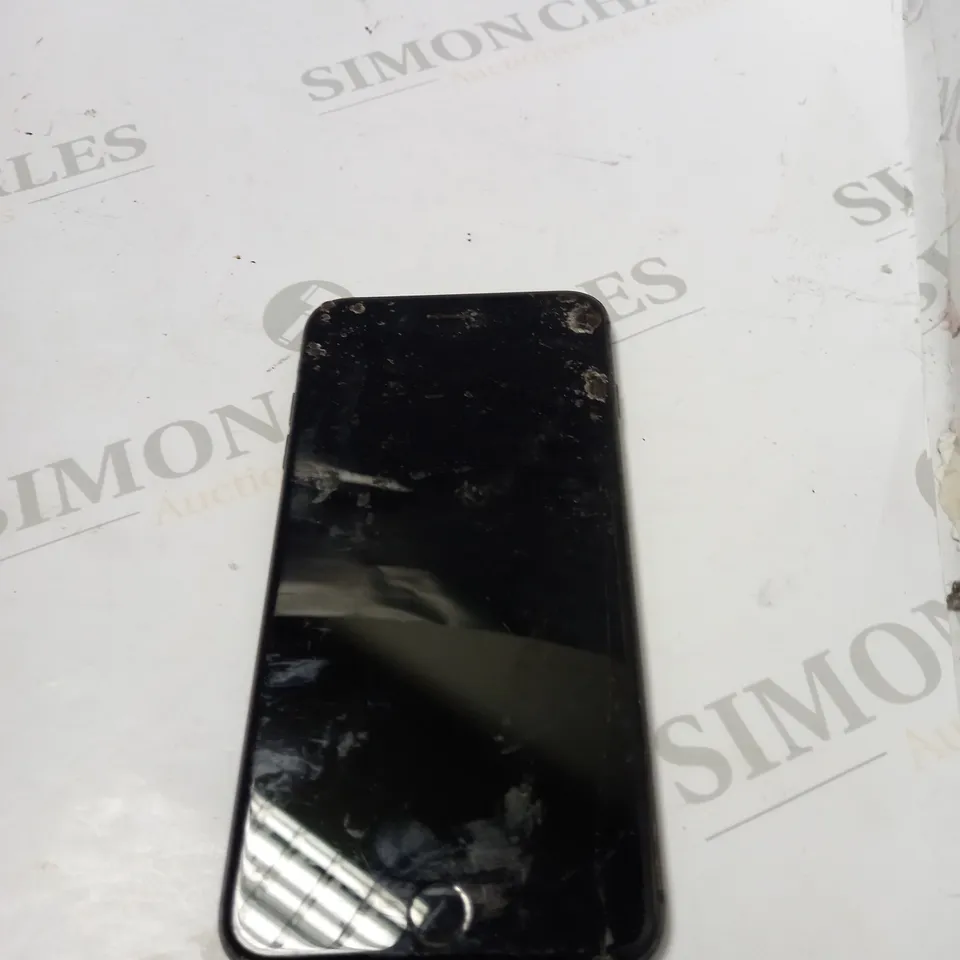APPLE IPHONE 7 PLUS MODEL A1784