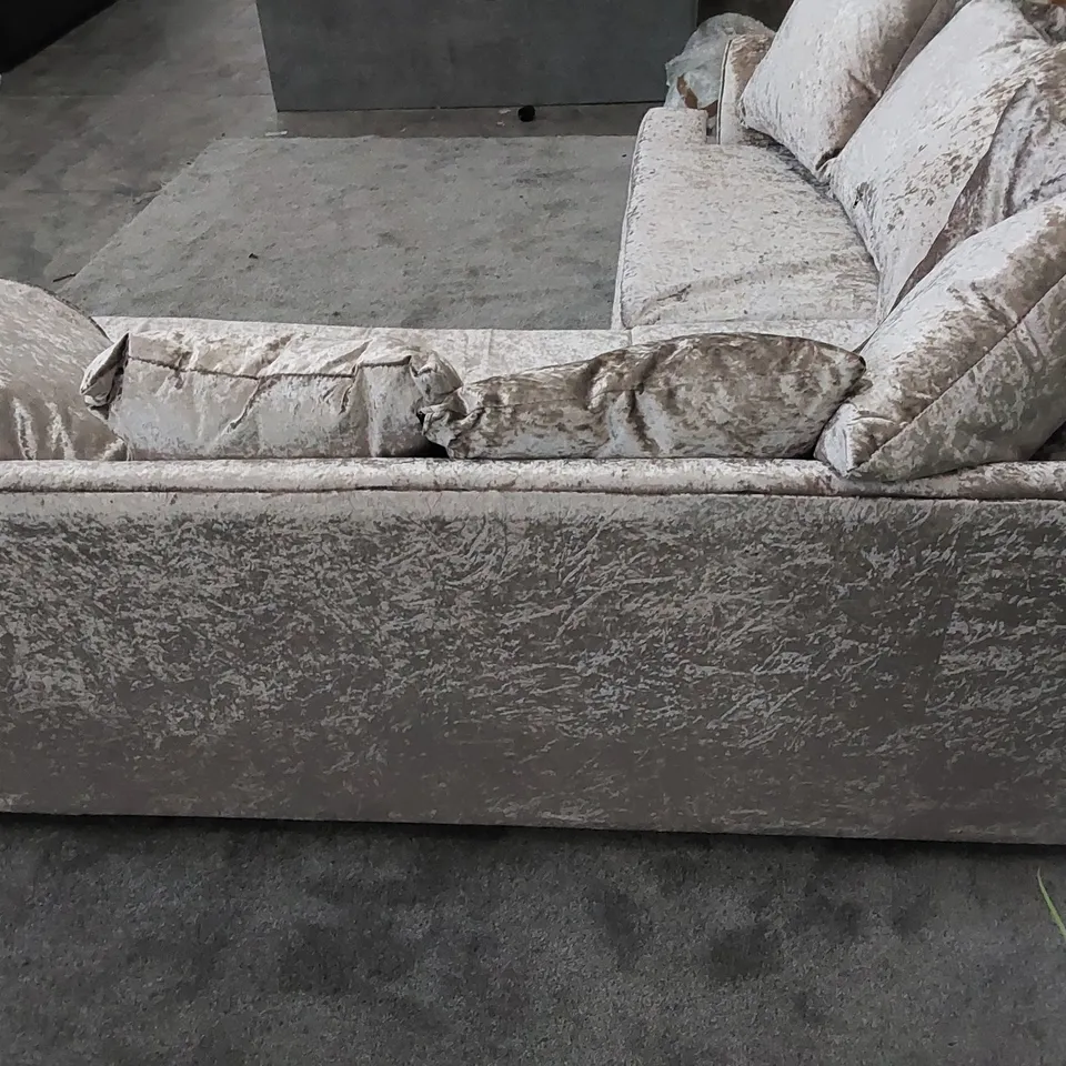 DESIGNER TERRY CRUSHED VELVET CORNER SOFA WITH SCATTER CUSHIONS 