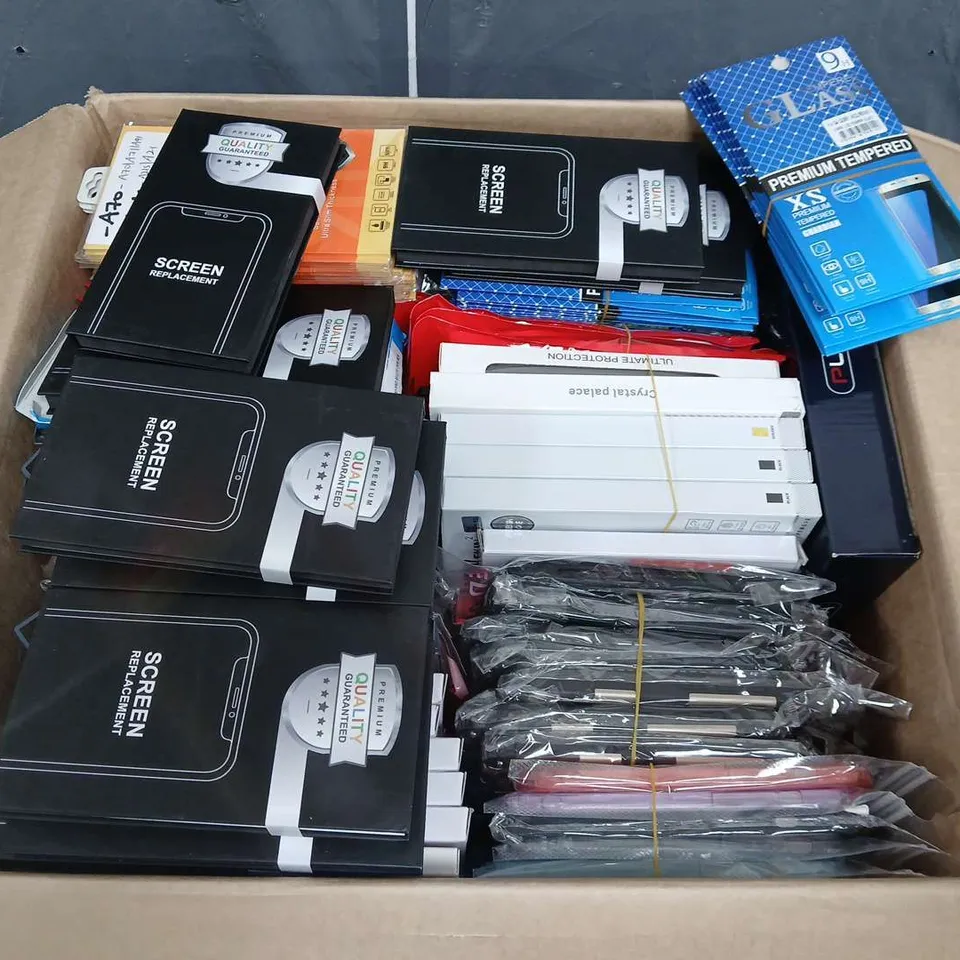 LARGE QUANTITY OF ASSORTED MOBILE PHONE ACCESSORIES 