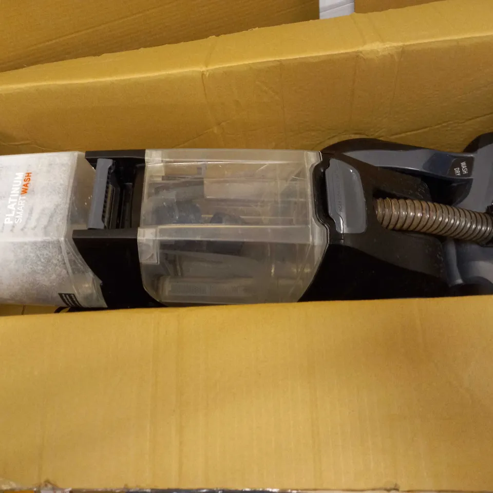VAX PLATINUM SMARTWASH CARPET CLEANER