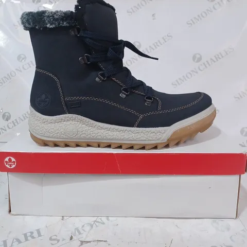 BOXED RIEKER WATER RESISTANT WARM LINED HIKING LACE UP BOOTS, NAVY - SIZE 7.5