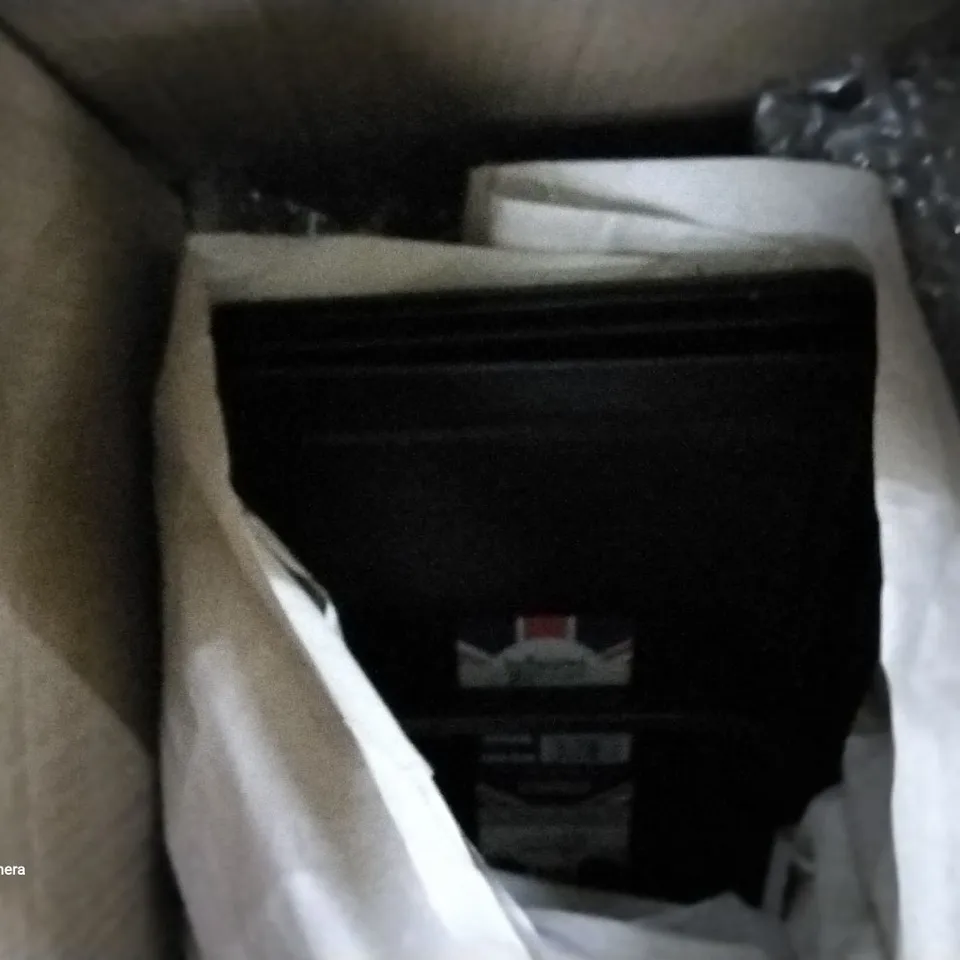 BOXED ESSENTIALS BEGINNER BAKING SET