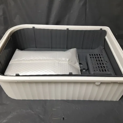 CAT LITTER BOX