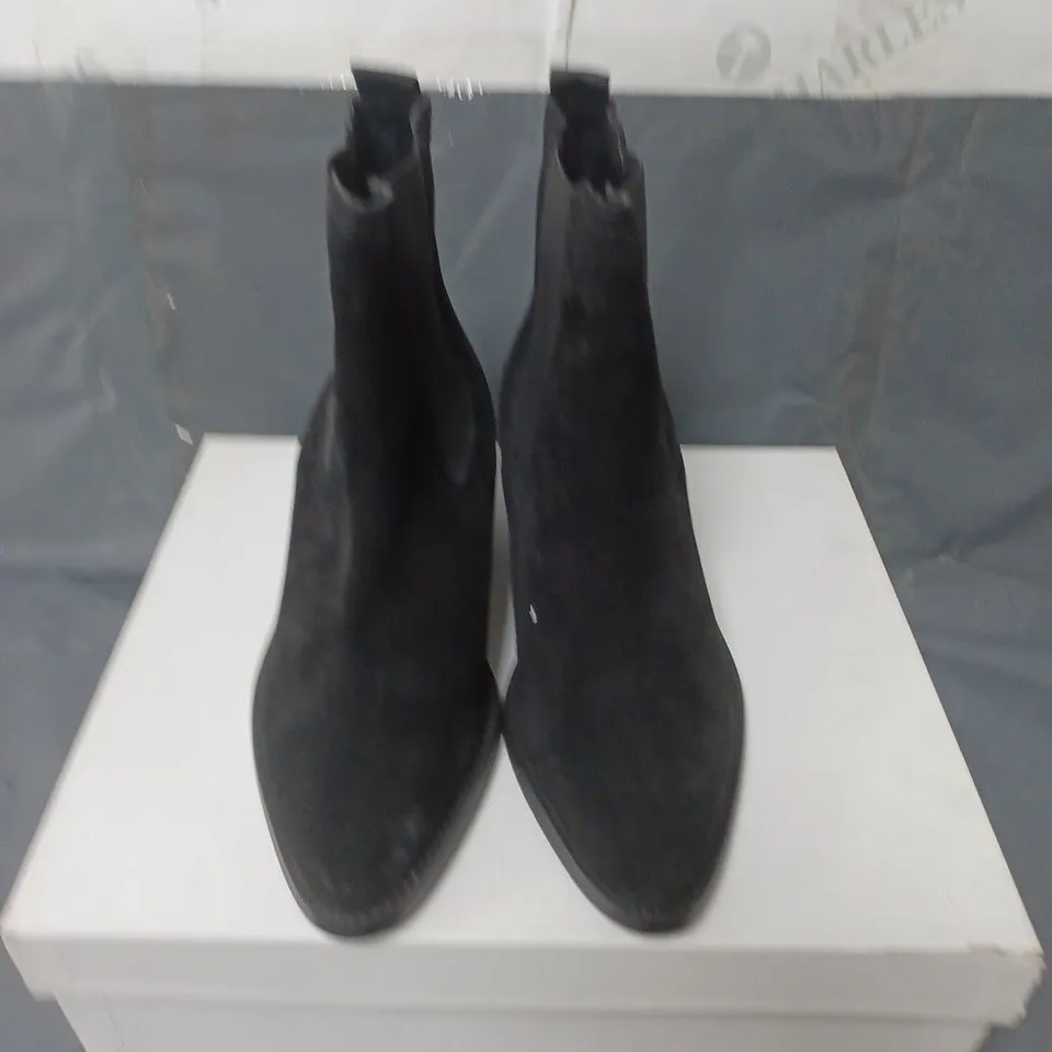 BOXED PAIR OF BLACK SUEDE ANKLE BOOTS SIZE 36