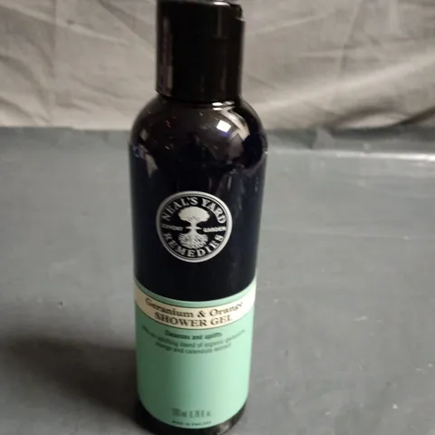 NAILS YARD REMEDIES GERANIUM & ORANGE SHOWER GEL – DARK BLUE BOTTLE 200ML