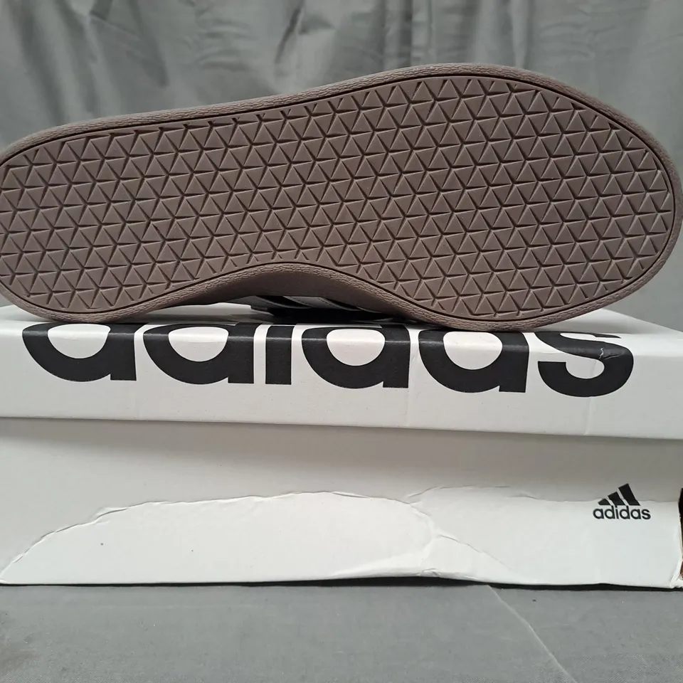 BOXED PAIR OF ADIDAS VL COURT BASE SHOES IN BLACK/WHITE UK SIZE 8