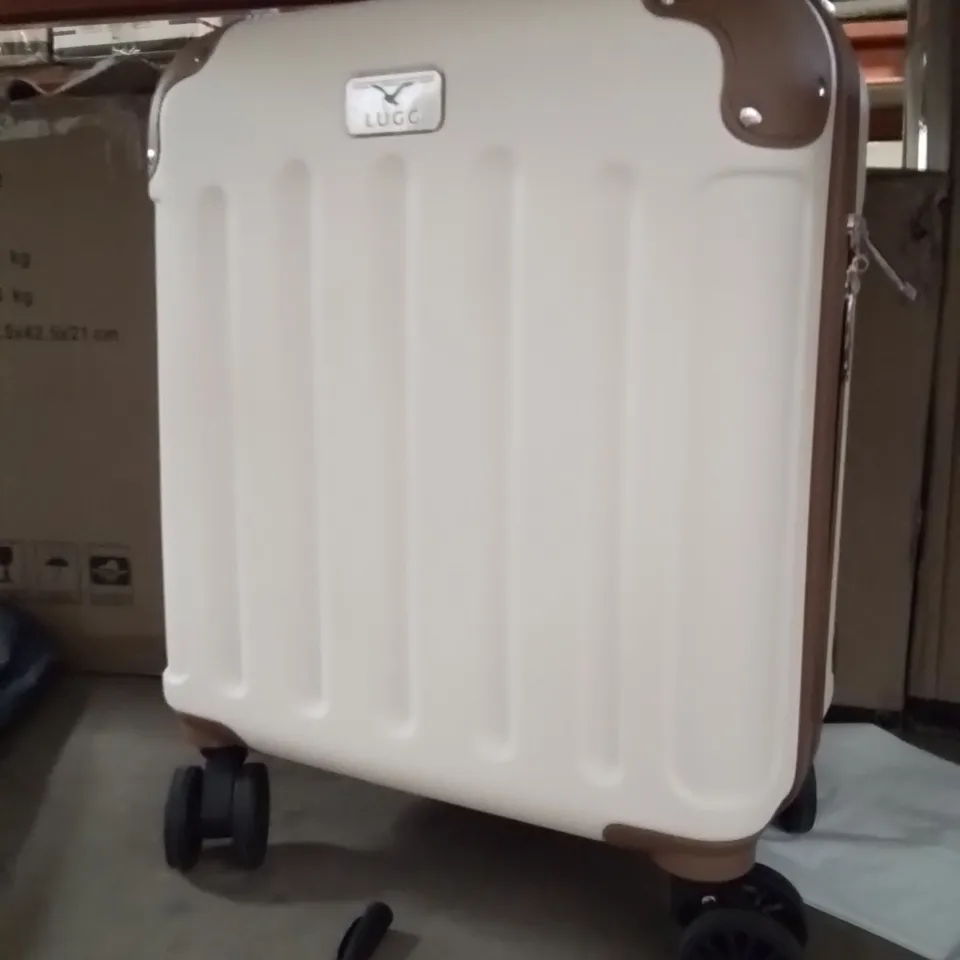LUGG JETSET CABIN BAG CREAM WITH BROWN 
