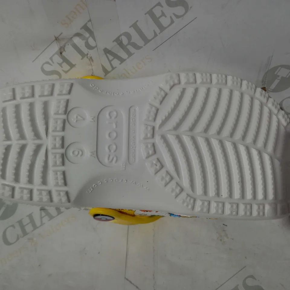 BOXED PAIR OF CROCS CLASSIC POKÉMON 2 CLOGS IN MULTICOLOUR UK SIZE M3/W4