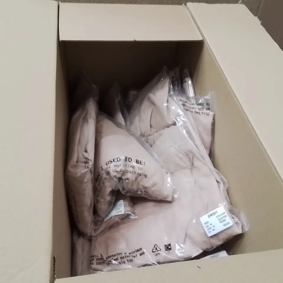 BOXED BRAND NEW APPROXIMATELY 12 SIMPLY BE RAMI BLOUSE DUSTED ROSE SIZE 18