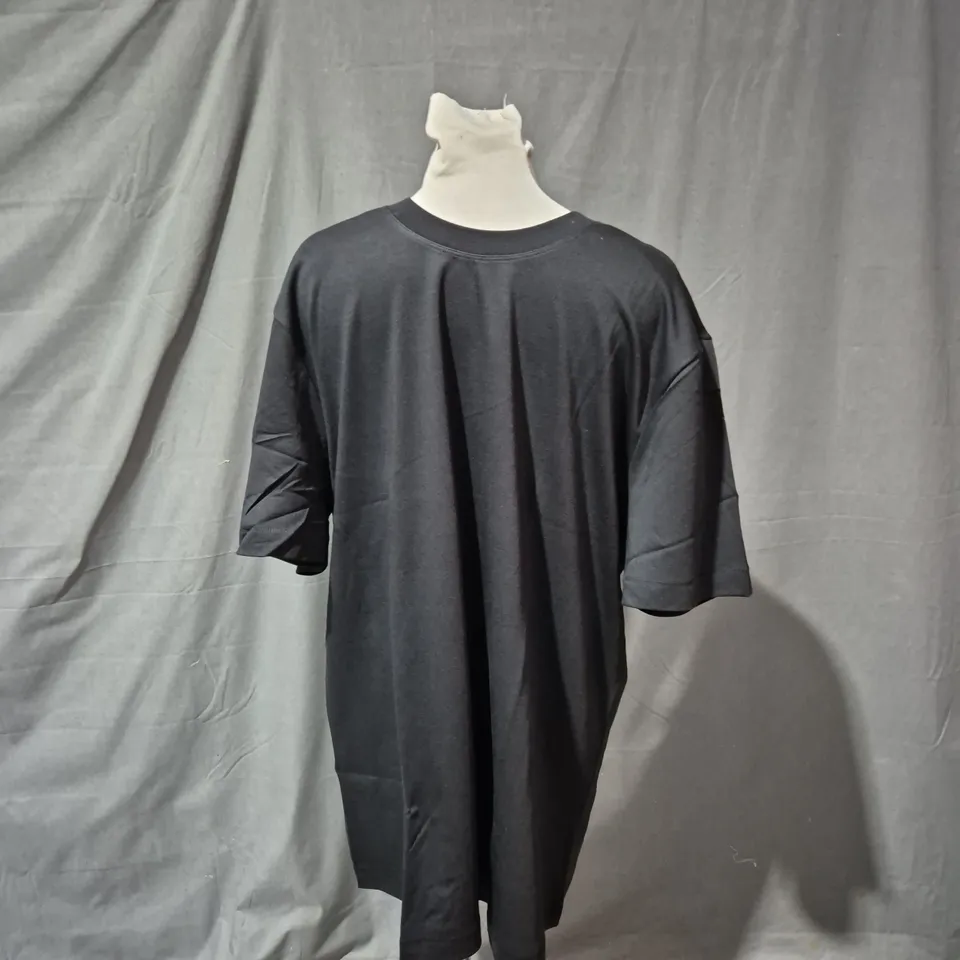 TEXTALE BLACK T-SHIRT – XL