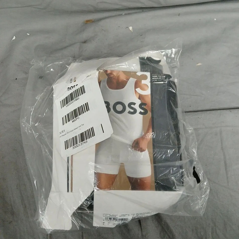 BOXED HUGO BOSS REGULAR FIT VEST TOPS - SIZE L
