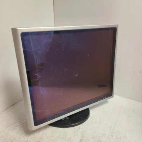 GNR LM1902 TG904HD MONITOR