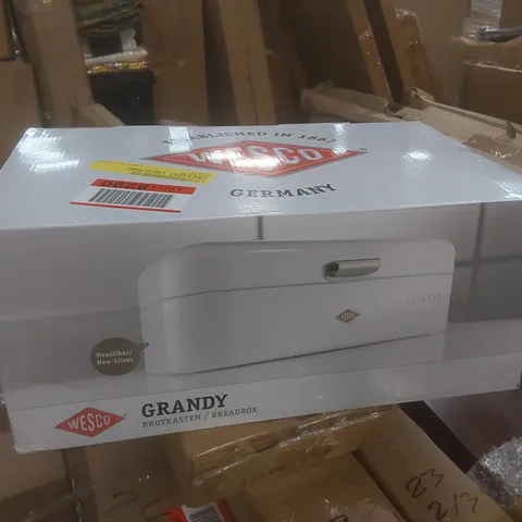 BOXED GRANDY BREAD BIN 