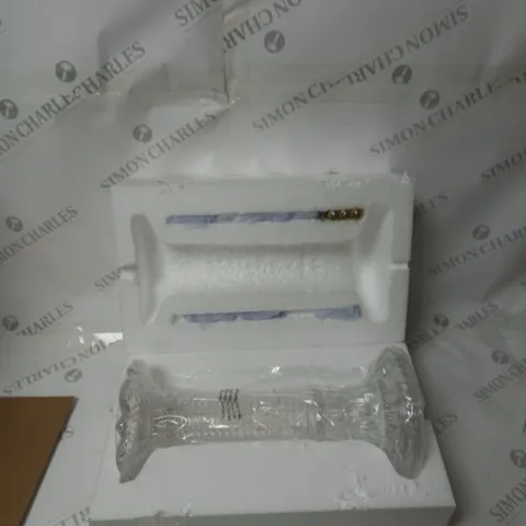 BOXED JULIAN MACDONALD PRE LIT GLASS LIGHT