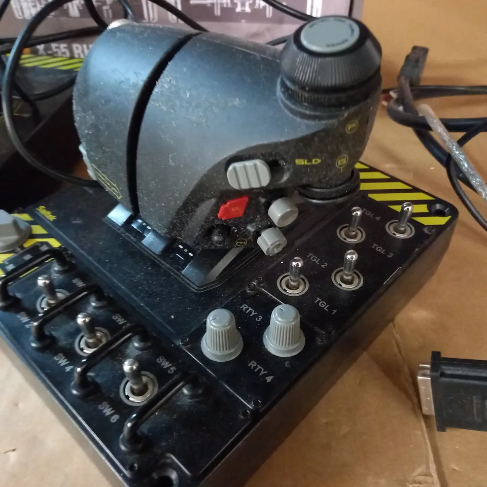 SAITEK X-55 RHINO H.O.T.A.S SYSTEM THROTTLE AND STICK