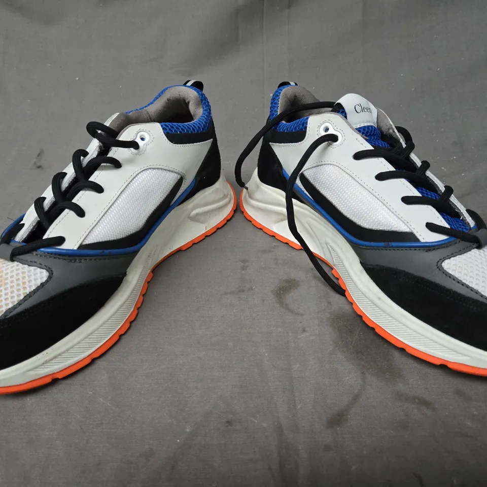 BOXED PAIR OF CLEENS ESSENTIAL RUNNER SHOES IN BLACK/WHITE/BLUE/ORANGE UK SIZE 8