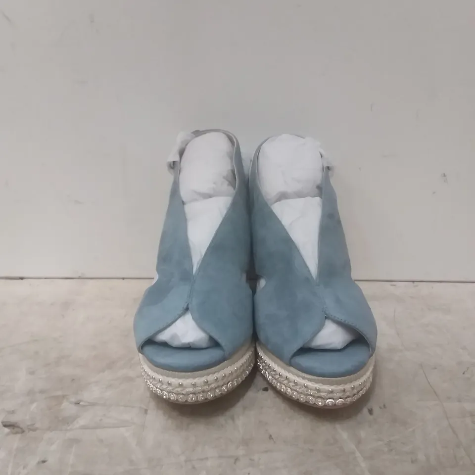 BOXED PERIAR LIGHT BLUE SUEDE HIGH HEEL WOMENS SHOES - SIZE UK 40