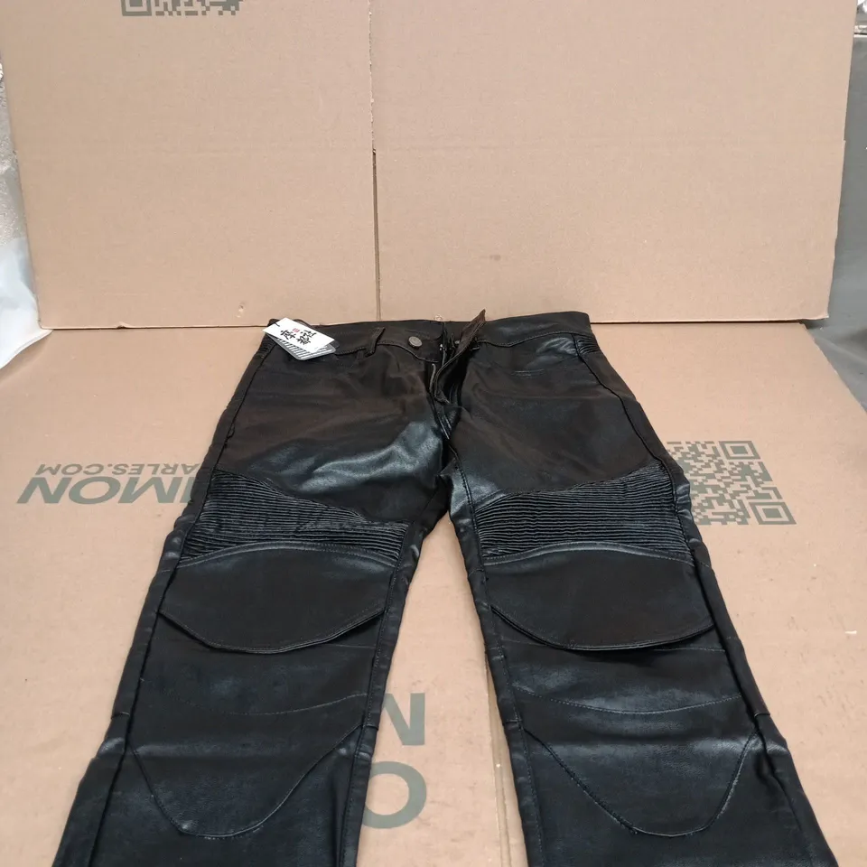 VOLERO MOTO JEANS BLACK WITH SAFETY ADD ONS SIZE EU LARGE