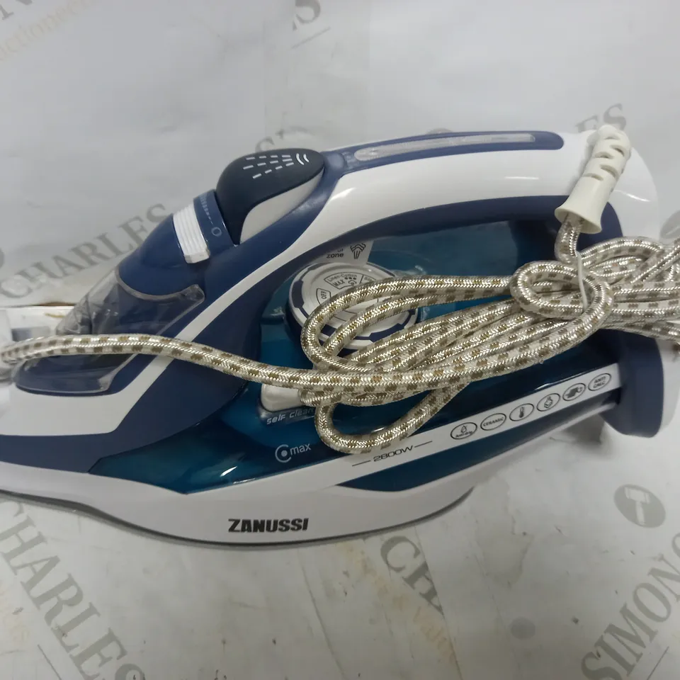 ZANUSSI ZSI-9270-BL IRON DRY & STEAM IRON, BLUE & WHITE