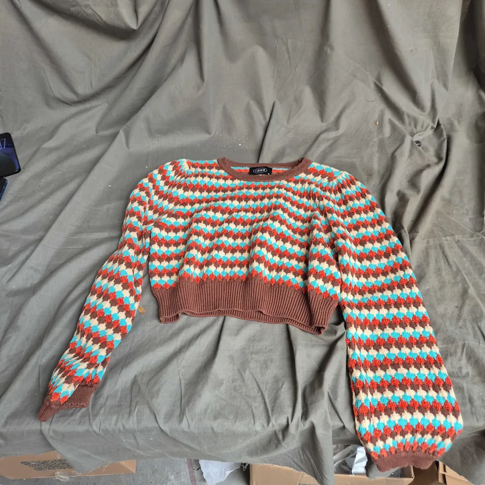CIDER KNITTED CROPPED JUMPER - MULTICOLOUR ARGYLE - SIZE XL