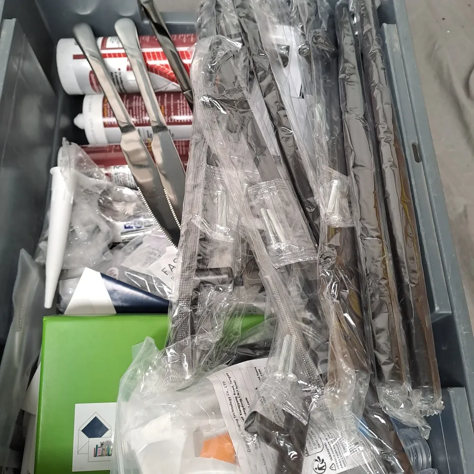 APPROXIMATELY 20 ASSORTED HOUSEHOLD PRODUCTS TO INCLUDE ADHESIVE, FIDGET PEN, SILENCE EARPLUGS ETC 