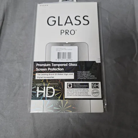 BOX OF APPROXIMATELY 80 GLASS PRO PREMIUM TEMPERED GLASS SCREEN PROTECTOR 
