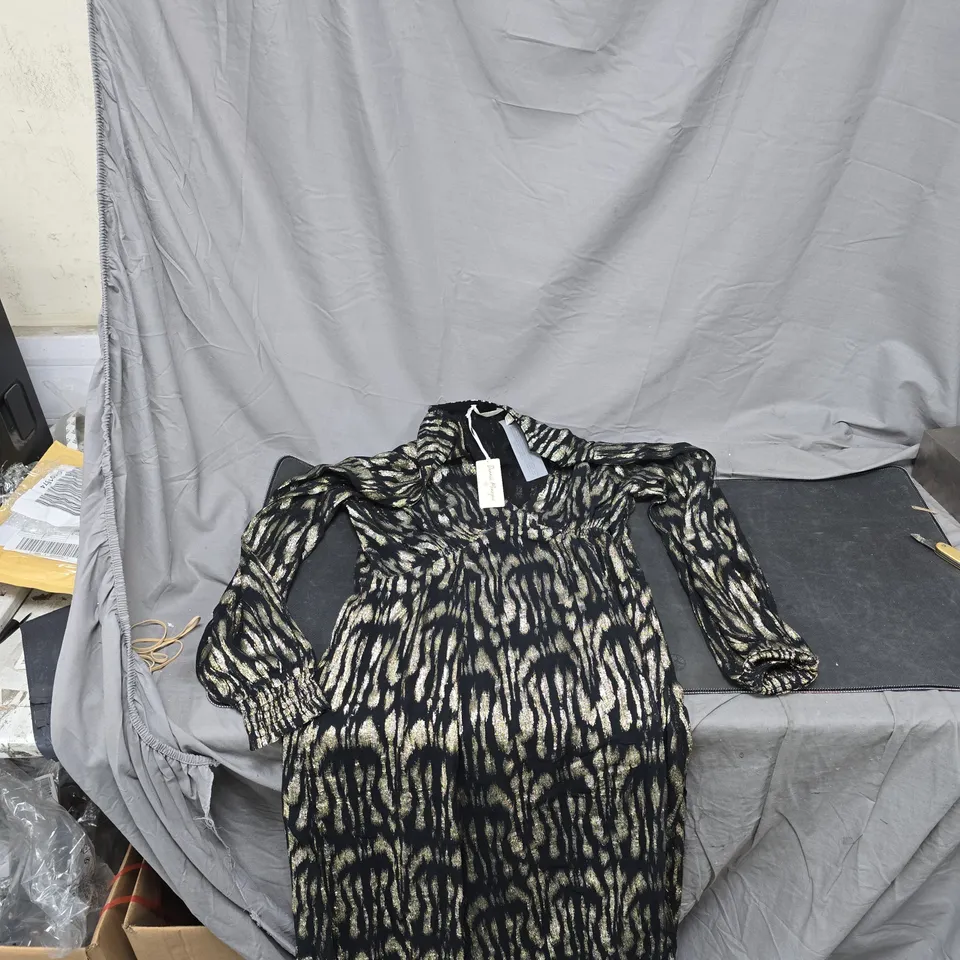 DANNII MINOGUE DRESS – BLACK & GOLD PATTERN, UK 10