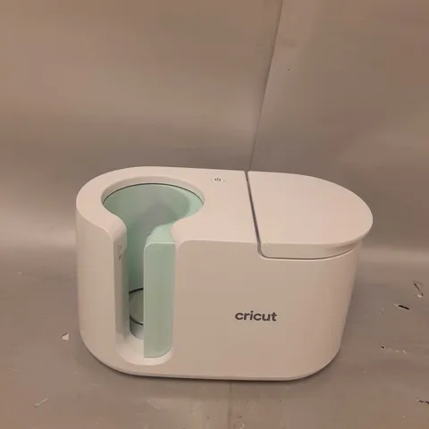 CRICUT MUG PRESS STARTER PACK
