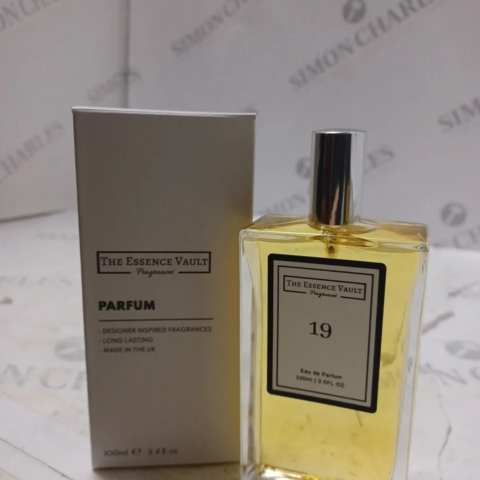 BOXED THE ESSENCE VAULT 19 EAU DE PARFUM 100ML