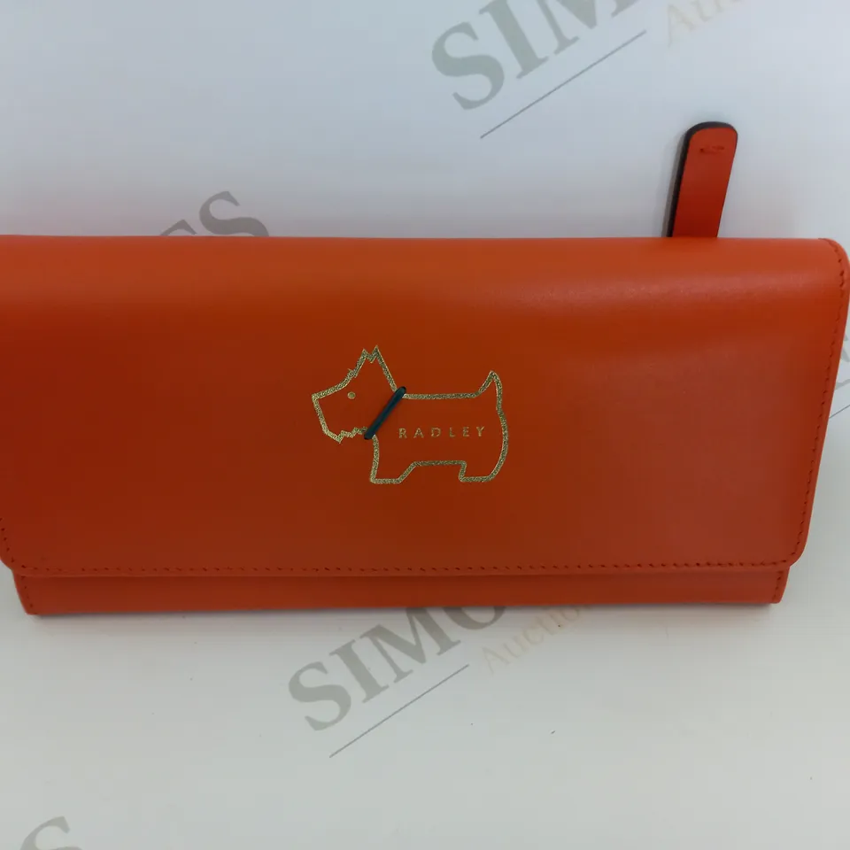 RADLEY LONDON PURSE IN ORANGE 