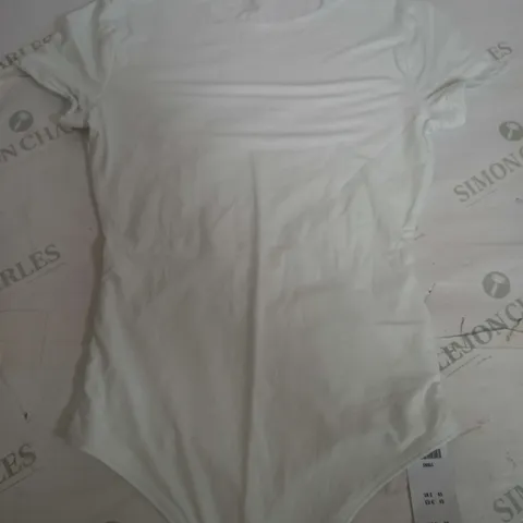 AMBERCROMBIE & FITCH WHITE BODY SUIT - SMALL