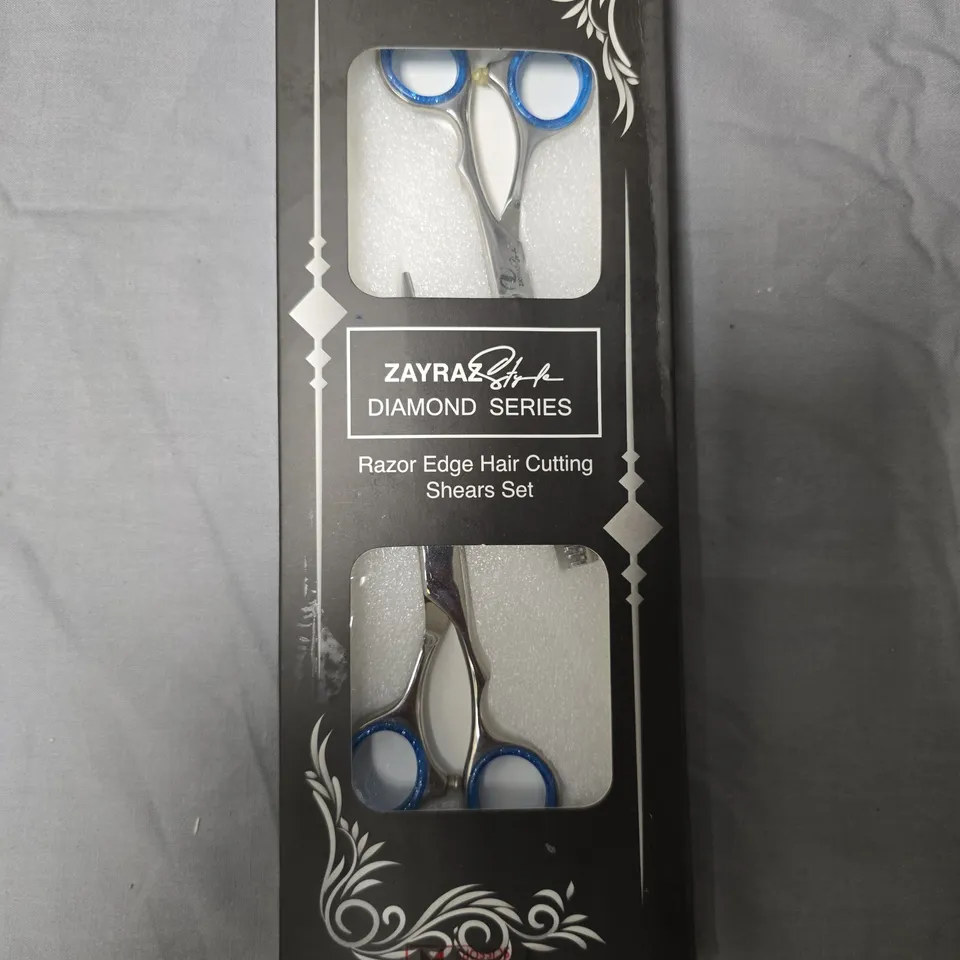 ZAYRA STYLE DIAMOND SERIES RAZOR EDGE HAIR CUTTING SHEARS SET- APPROXIMATELY 9 PCS 