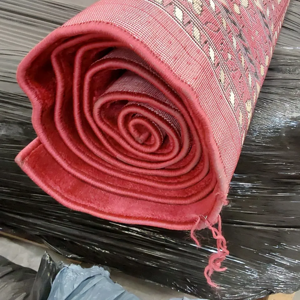 JERICHO PERSIAN MACHINE WOVEN RUG IN RED - 240 X 320CM 