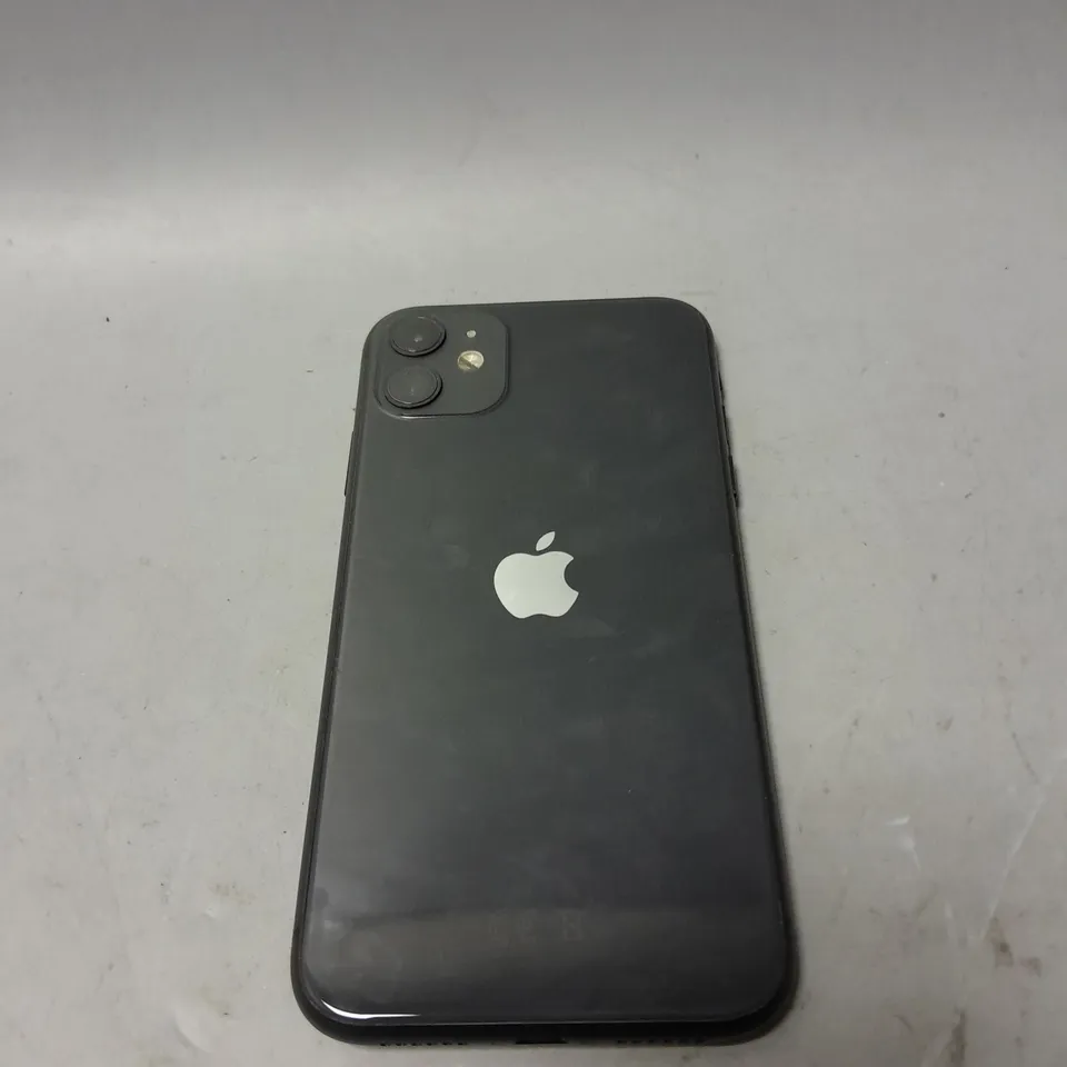 APPLE IPHONE 11 IN GREY 