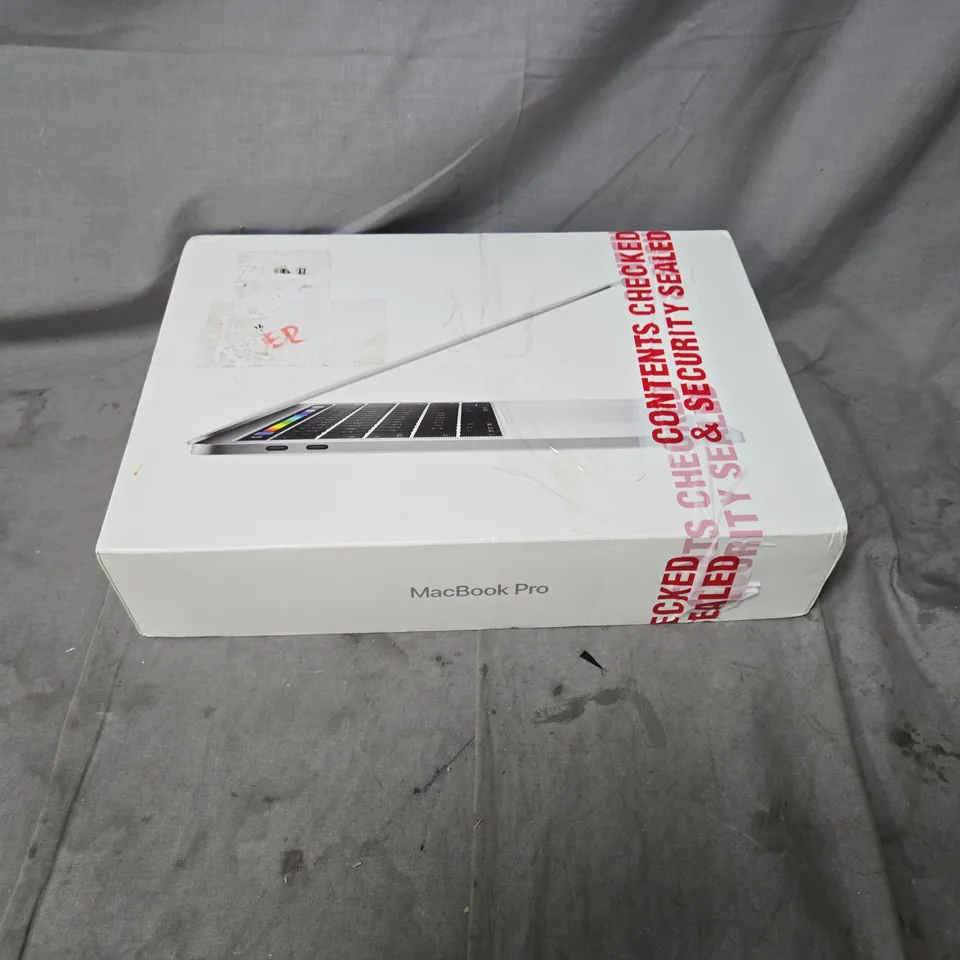 APPLE MACBOOK PRO LAPTOP – SILVER (BOXED). NO ACCESSORIES