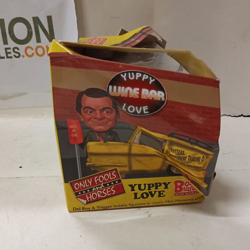 YUPPY LOVE BOBBLE BUDDIES – ONLY FOOLS AND HORSES (BOXED MINI MOMENTS)