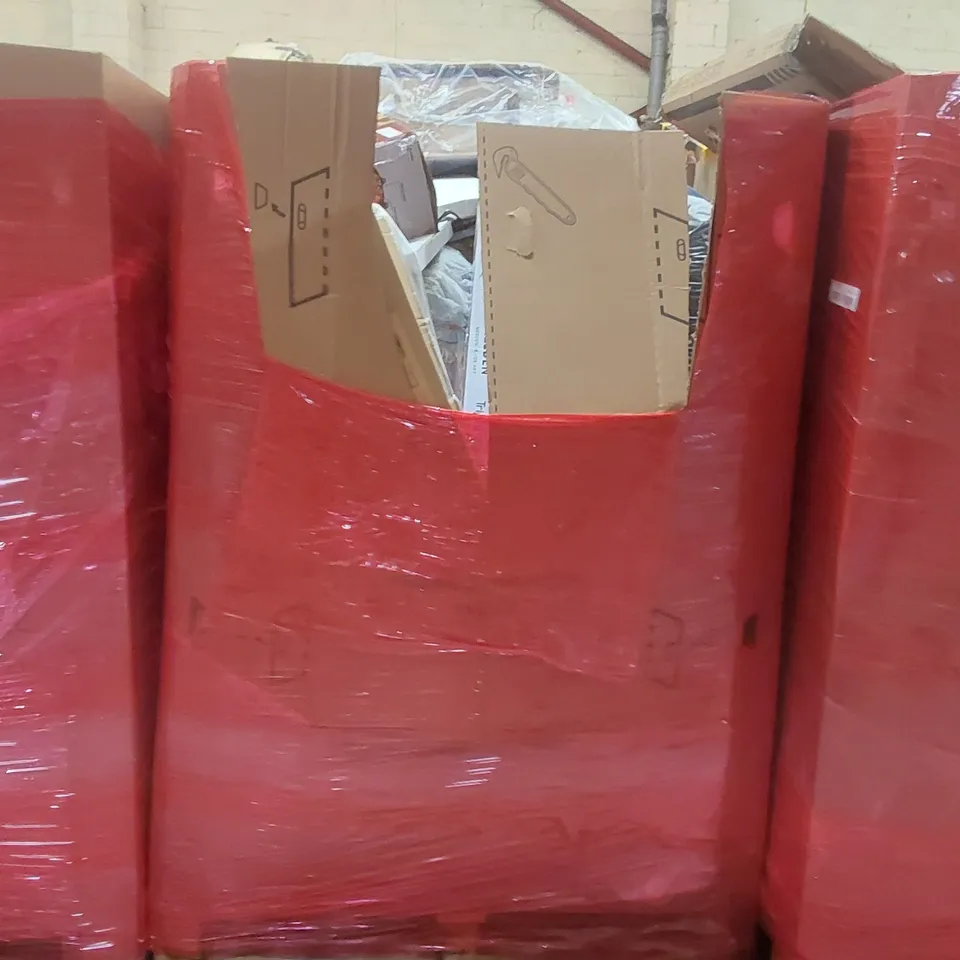 PALLET CONTAINING ASSORTED ITEMS TO INCLUDE: BABY UPSEAT, TRIPOD WOODEN EASEL, SHELF, PIZZA MAKER, DOG LIFT SLING ECT