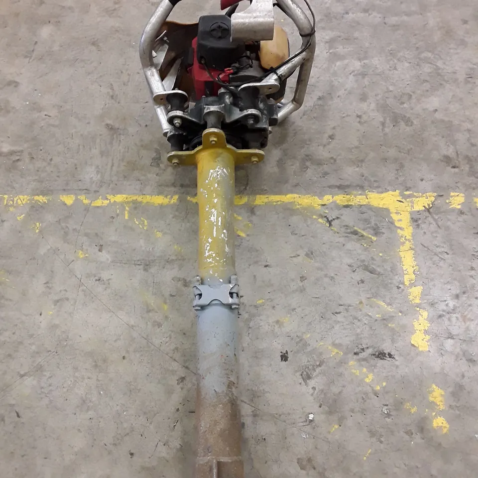 ROBEL 2 STROKE VERTICAL TAMPER