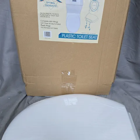 PLASTIC TOILET SEAT – WHITE WITH FITTINGS 