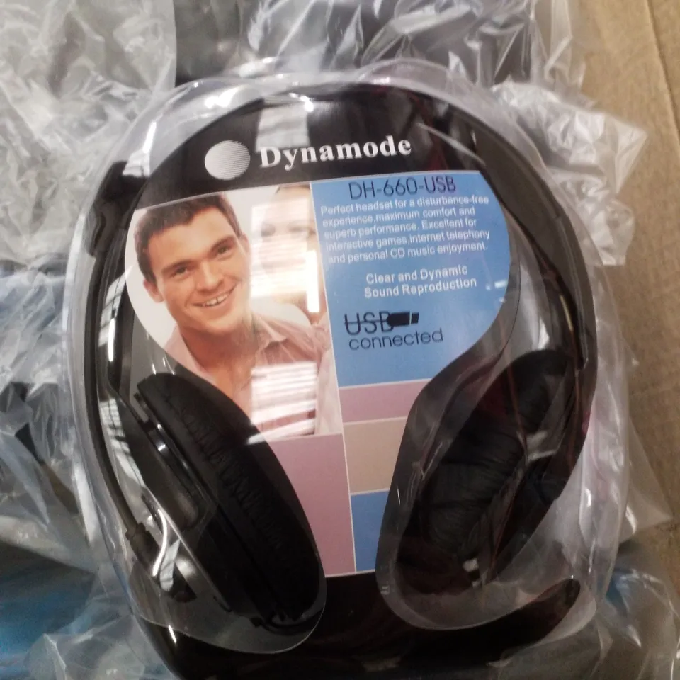 PALLET CONTAINING LARGE QUANTITY OF DYNAMODE DH-660-USB HEADSETS