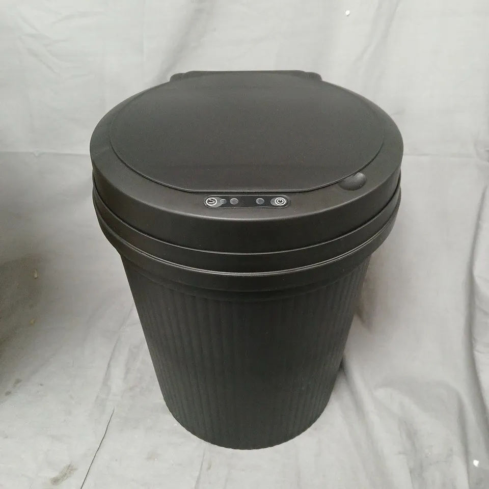 HOMESMART MOTION SENSOR SMART TRASH BIN